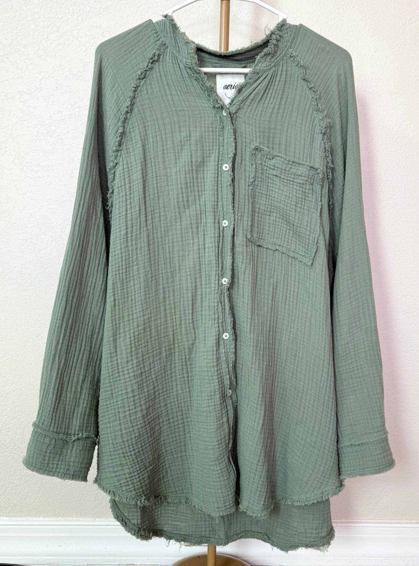 Aerie Distressed Top - Medium (Oversized - Very Long)