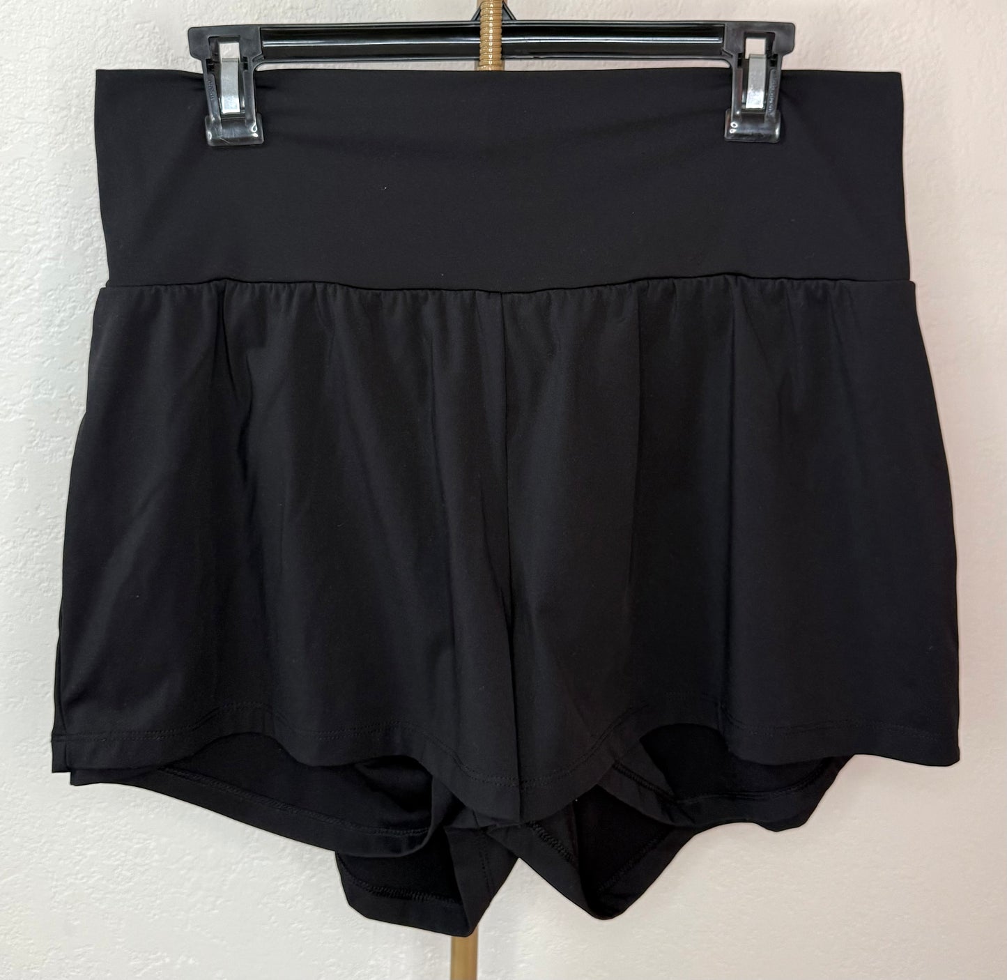 Halara Shorts - XL (Thick Waistband)