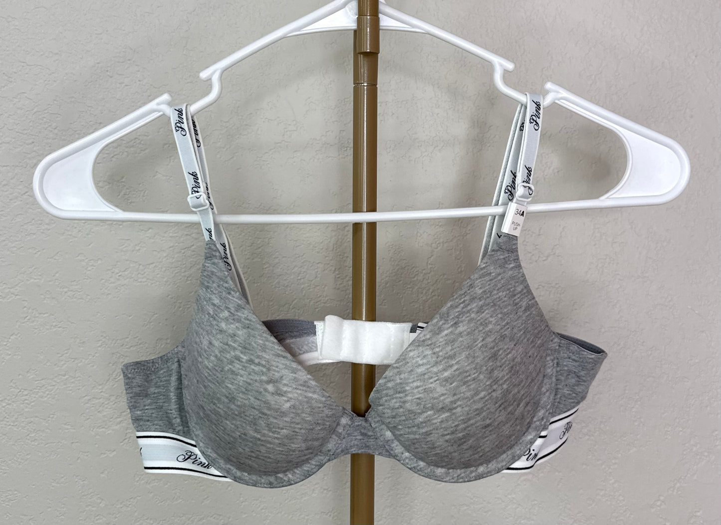 NWT Victoria's Secret Push Up Bra - 34A ($36.95 Tag Attached)