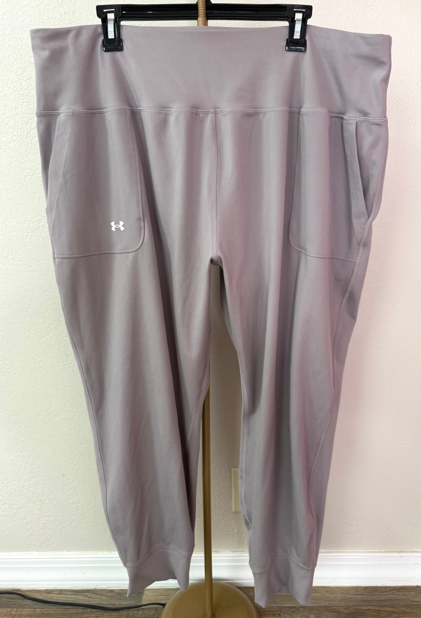 Under Armour Joggers - 3X (New Condition)