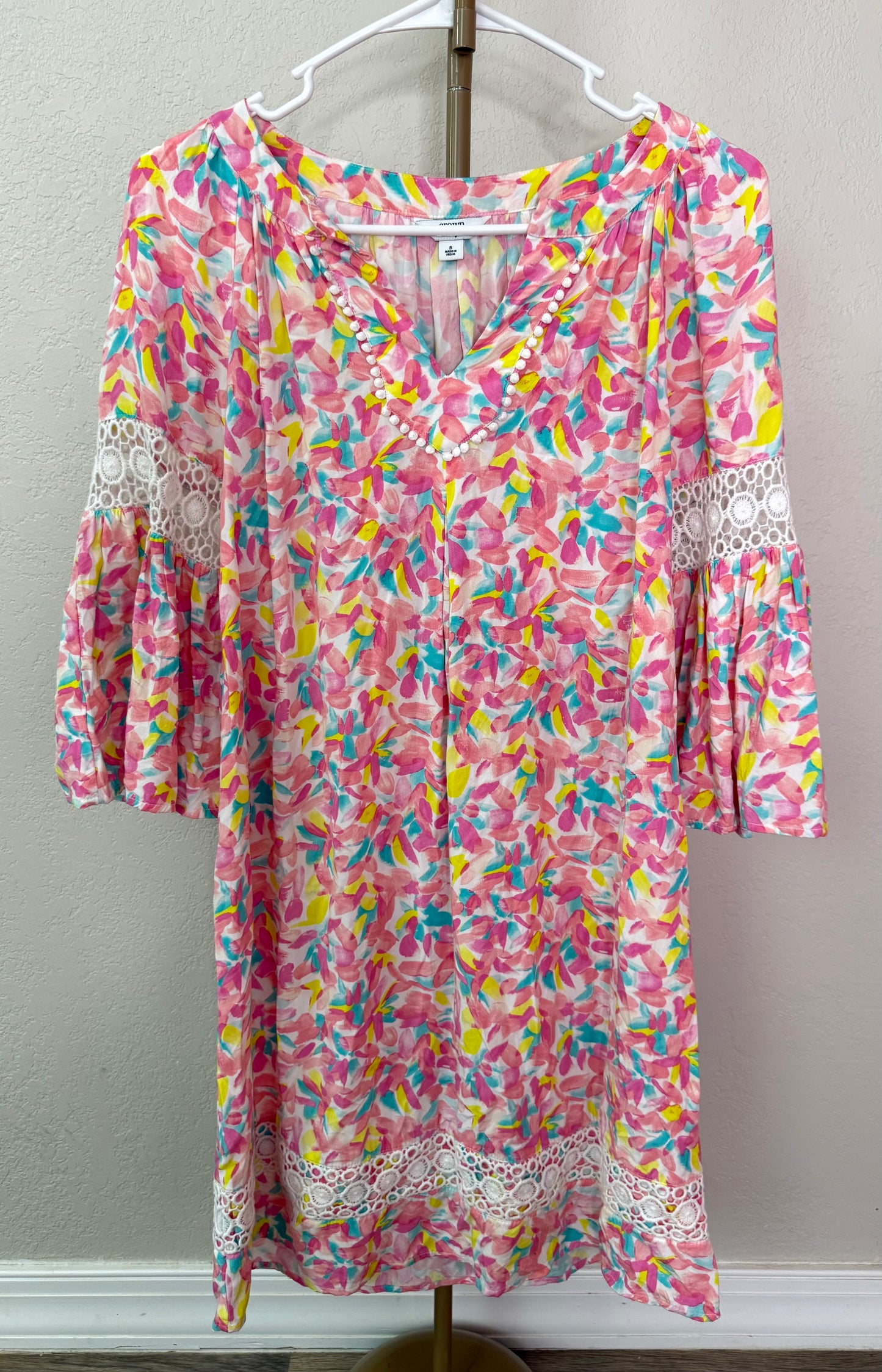 Crown & Ivy Dress - Small