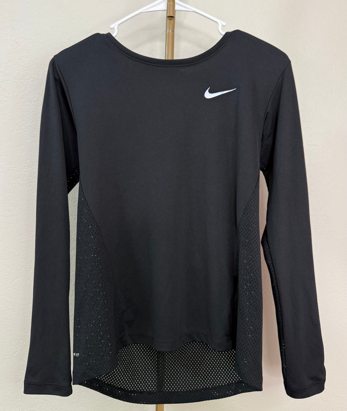 Nike Long Sleeve Tee - Small