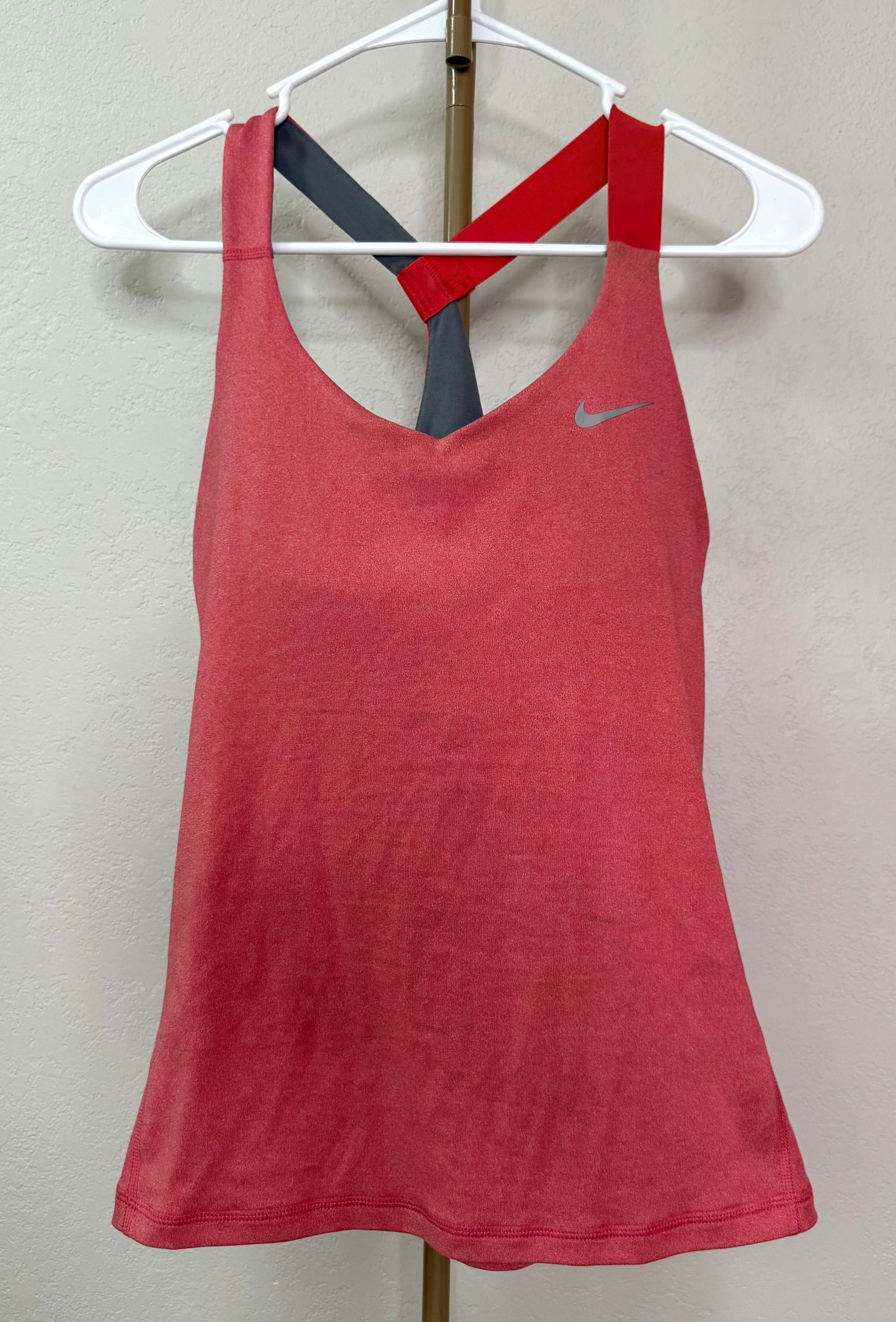 Nike Tank - Medium (Built In Sports Bra - No Padding)