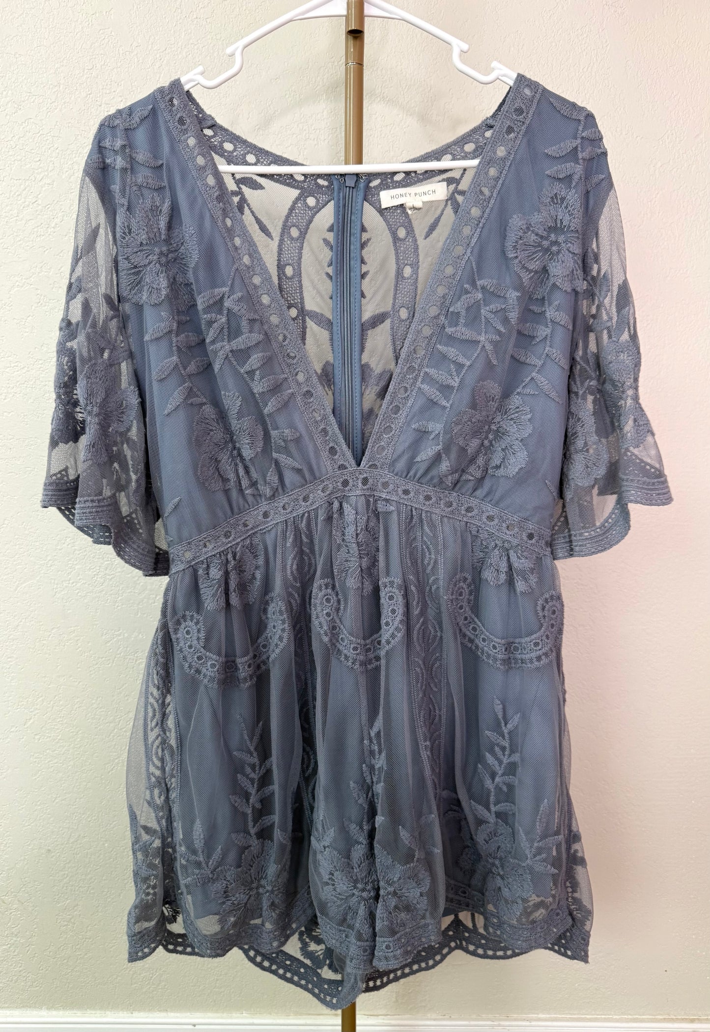 Honey Punch Boutique Romper - Large (Low V Cut)