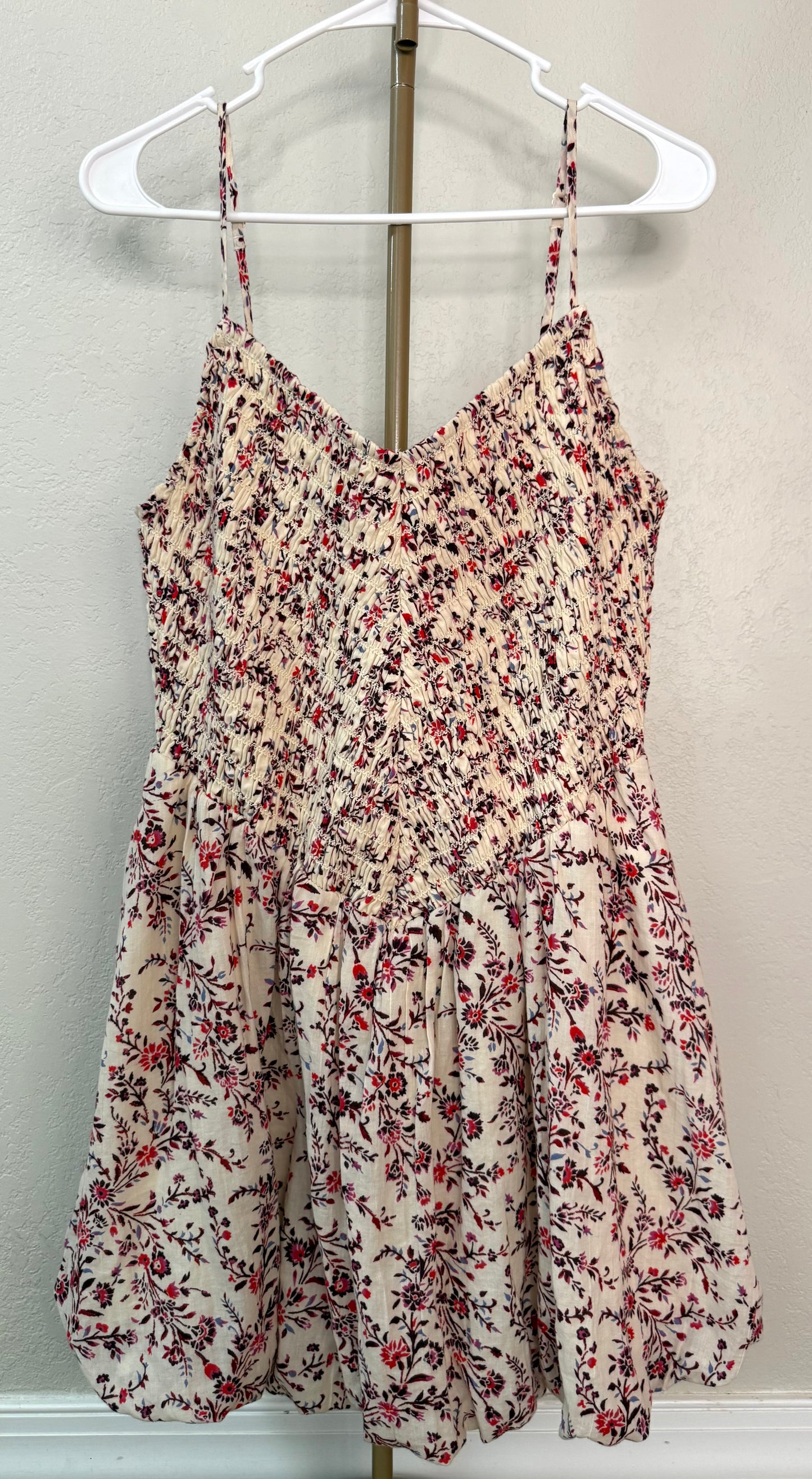 American Eagle Dress - Large (Short - Bubbled Design At The Bottom)