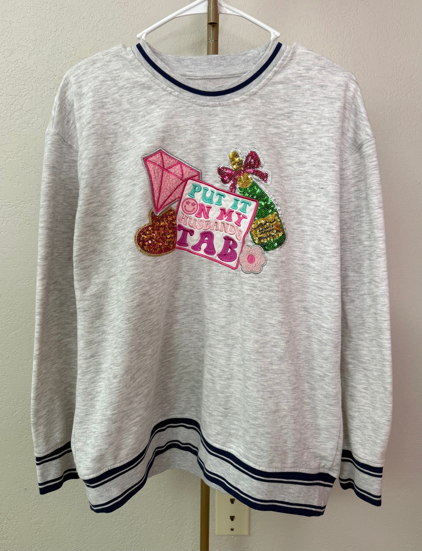 Simply Southern Sweater - Small (Big Patch Design)