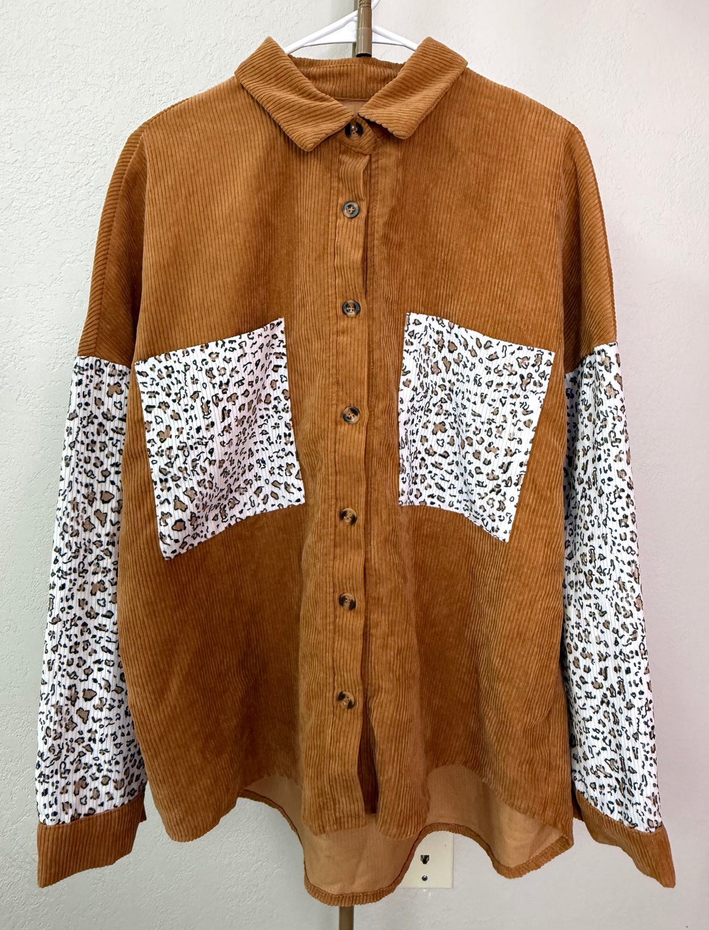 Tan & Leopard Print Top - Large (Perfect For Fall)