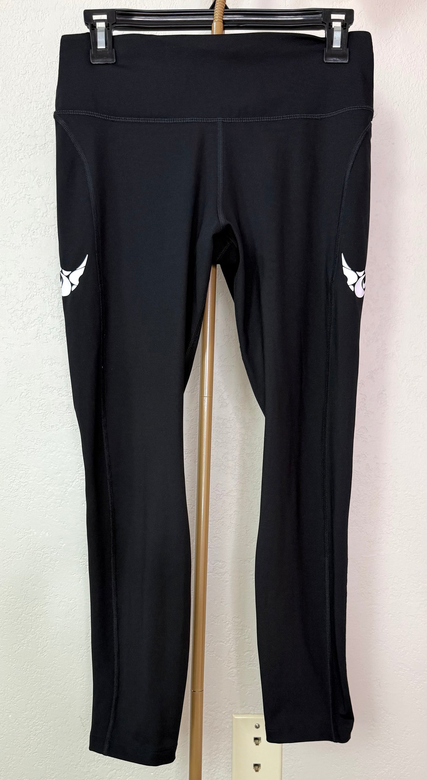 Nike Cropped Leggings - Medium