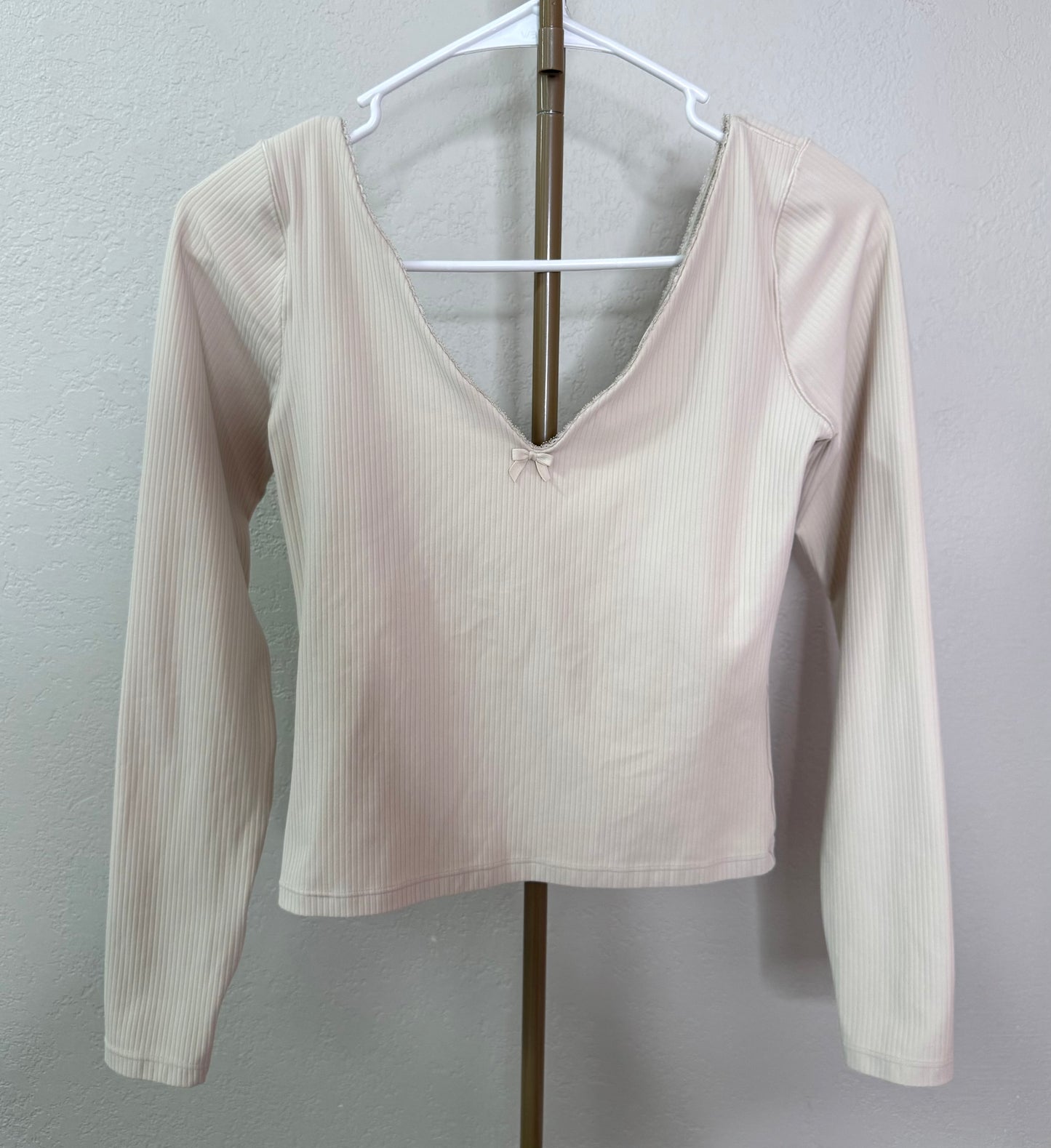 Aerie Cropped Long Sleeve - Small (Stretchy - So Soft)