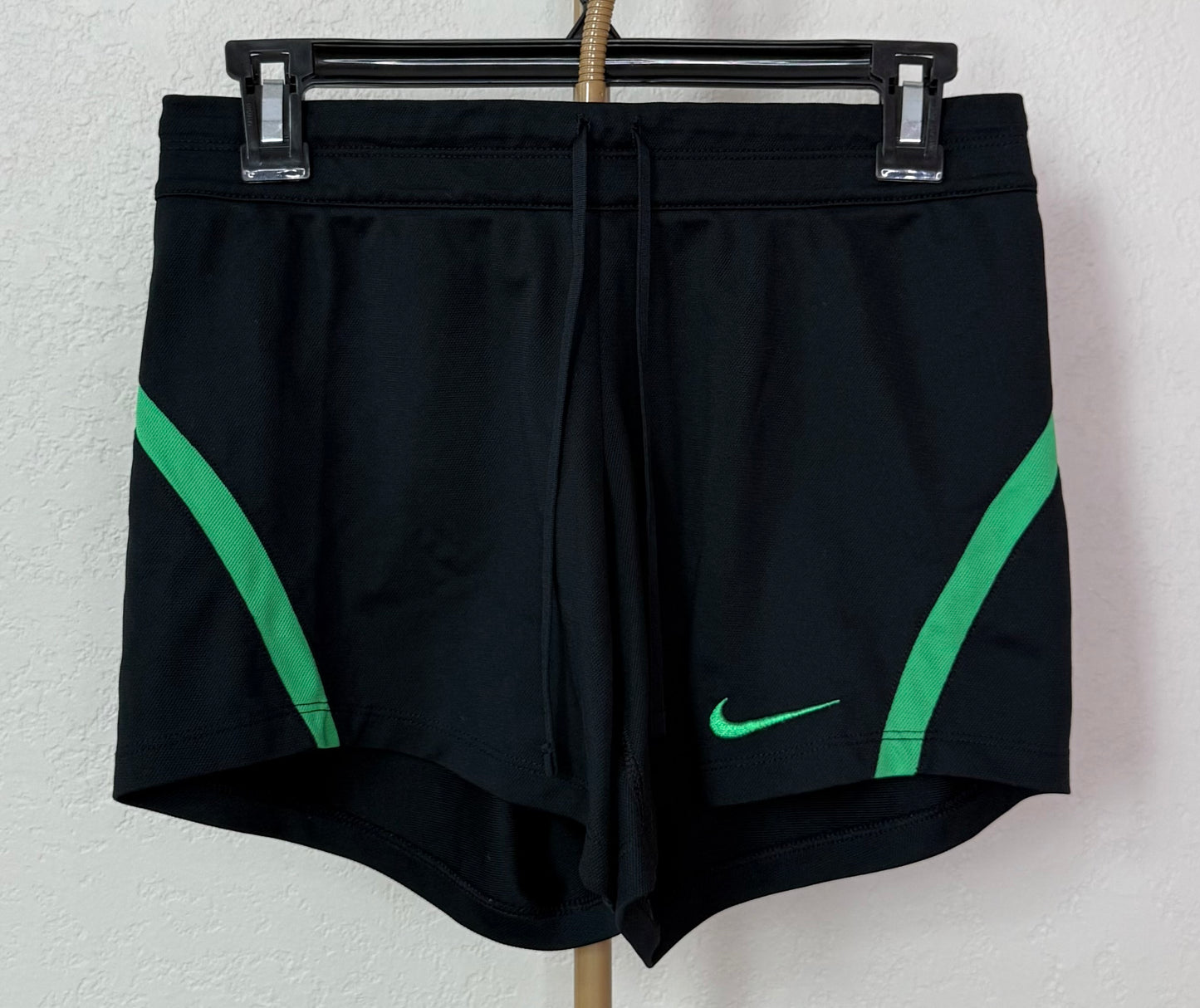 Nike Shorts - XS