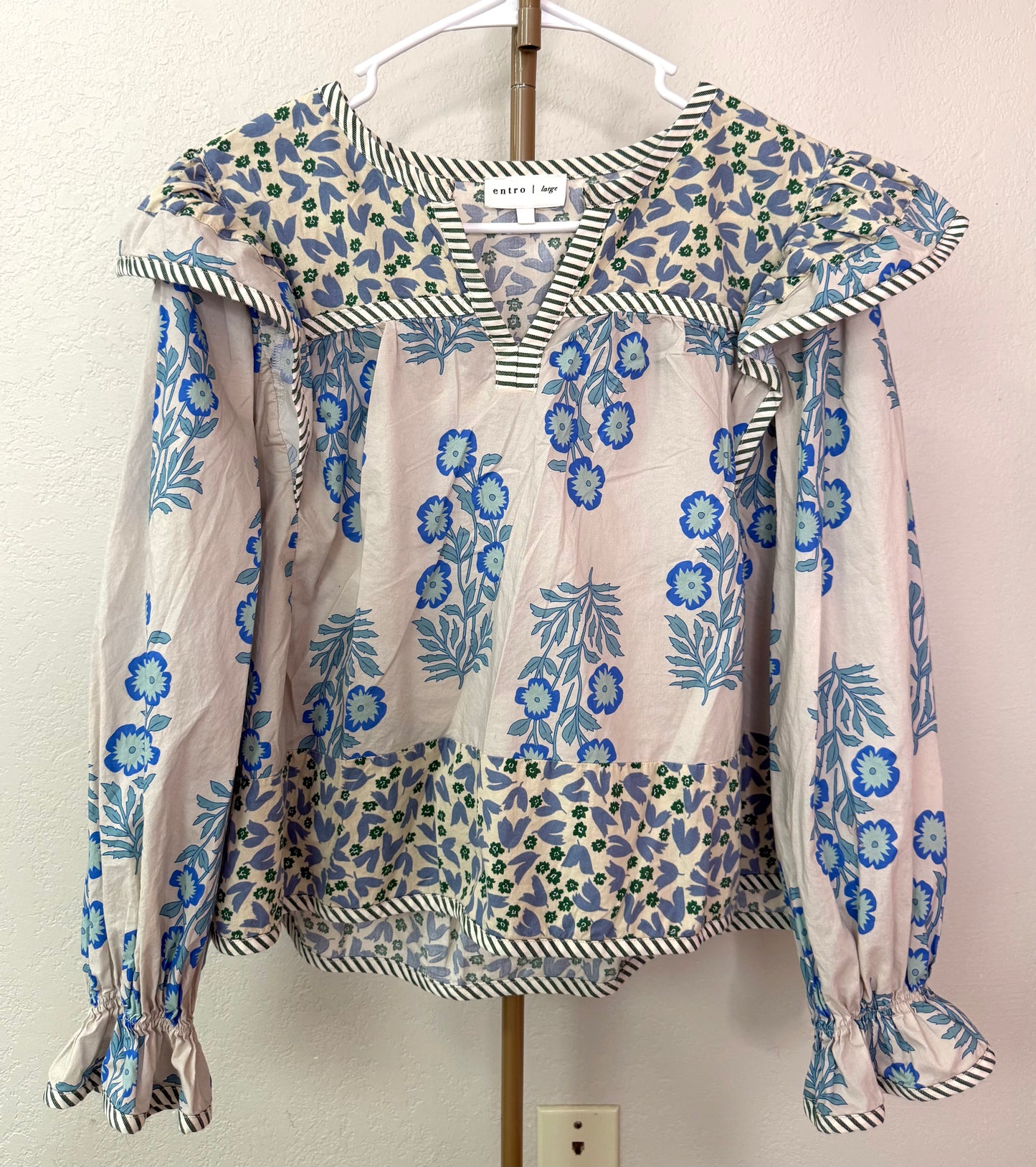 Entro Boutique Top - Large