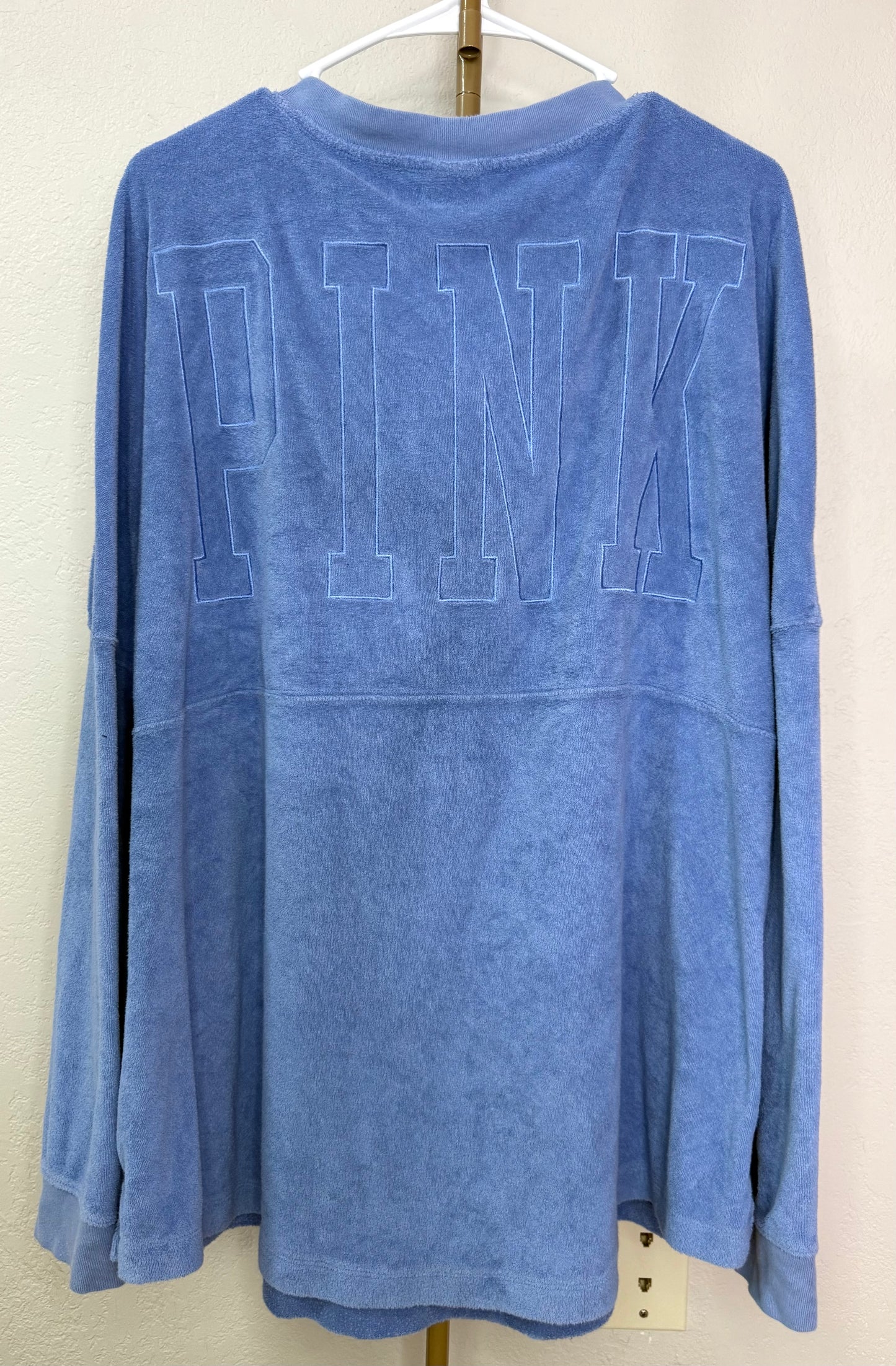 Pink Victoria's Secret Long Sleeve - XXL (Towel Material Exterior)