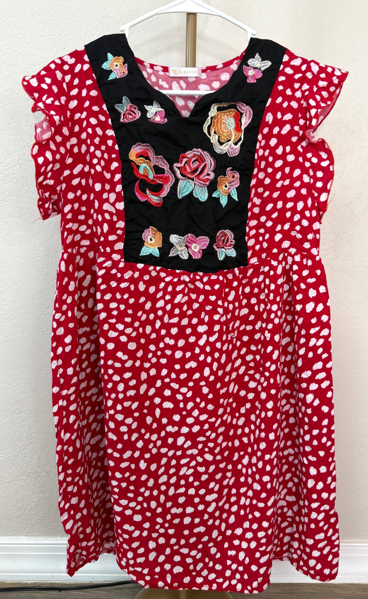 Kirundo Dress - Large (Embroidered Flowers)