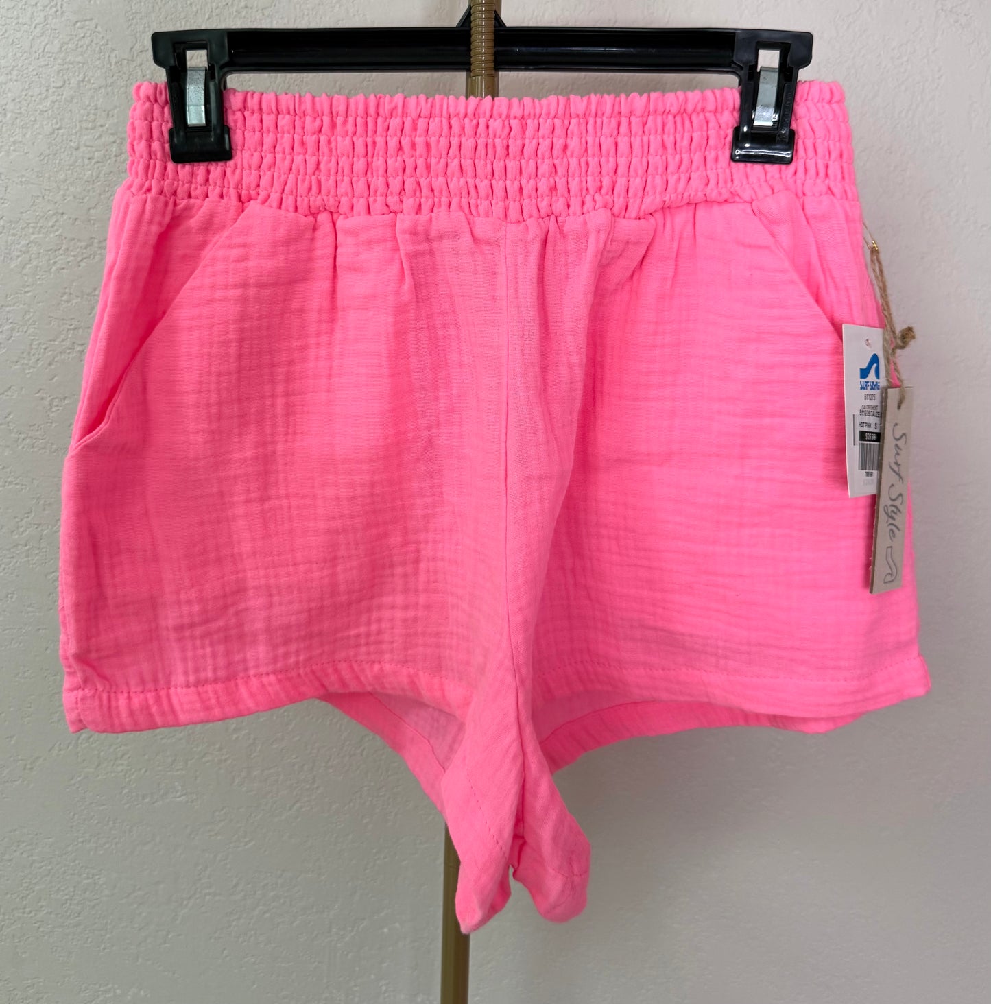 NWT Surf Style Shorts - Small (With Pockets)