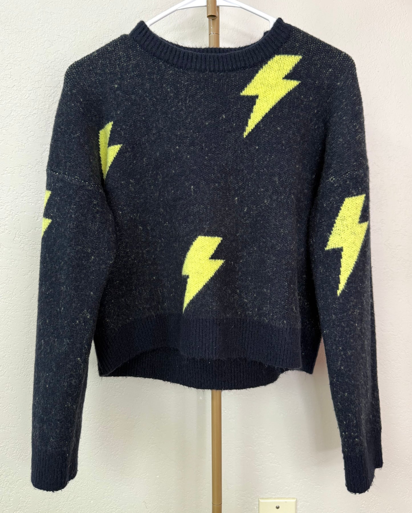 THML Boutique Sweater - Small