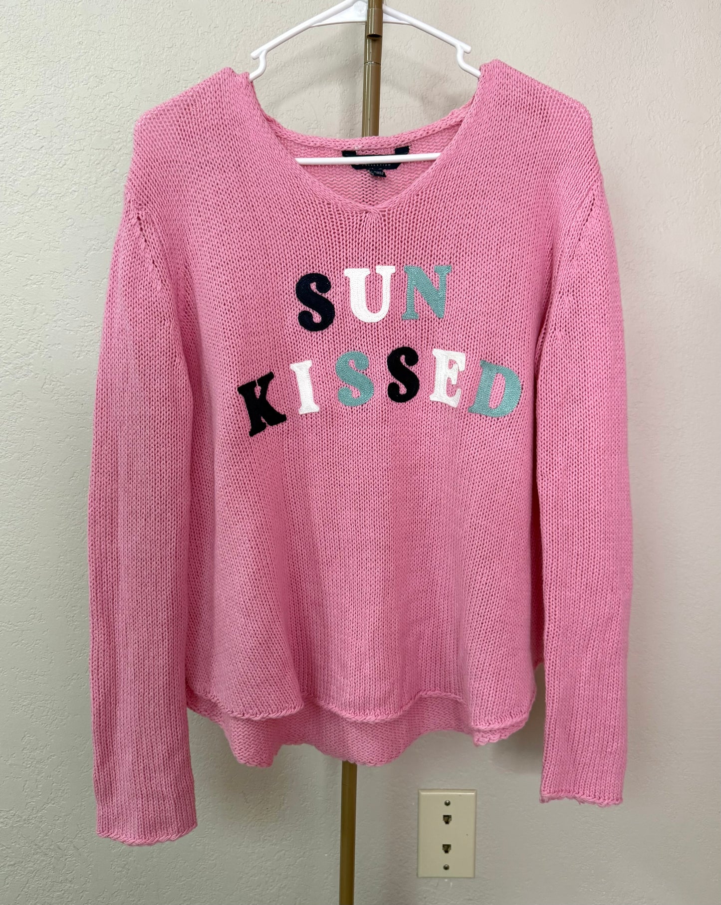 Simply Southern Sweater - S/M (A Few Loose Threads - Still In Good Condition)