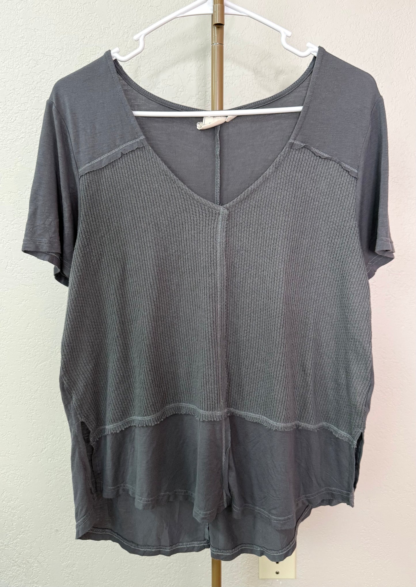 White Crow Boutique Top - Large