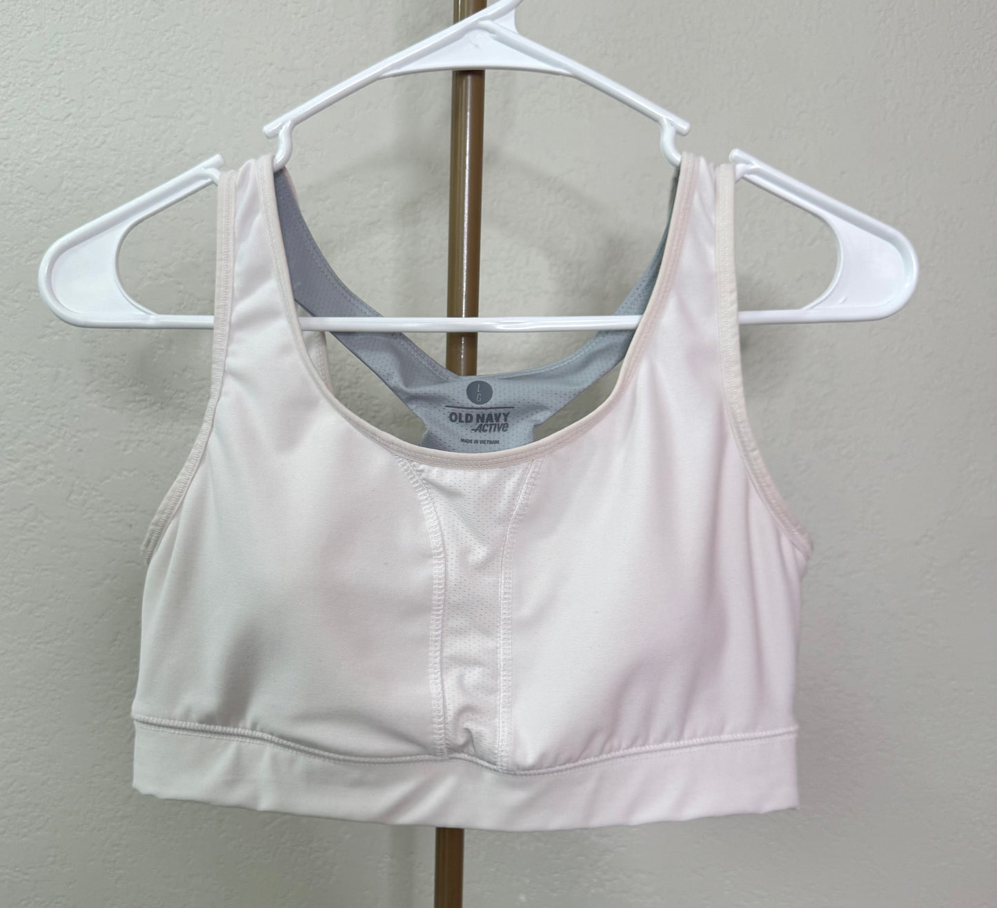 Old Navy Sports Bra - Large