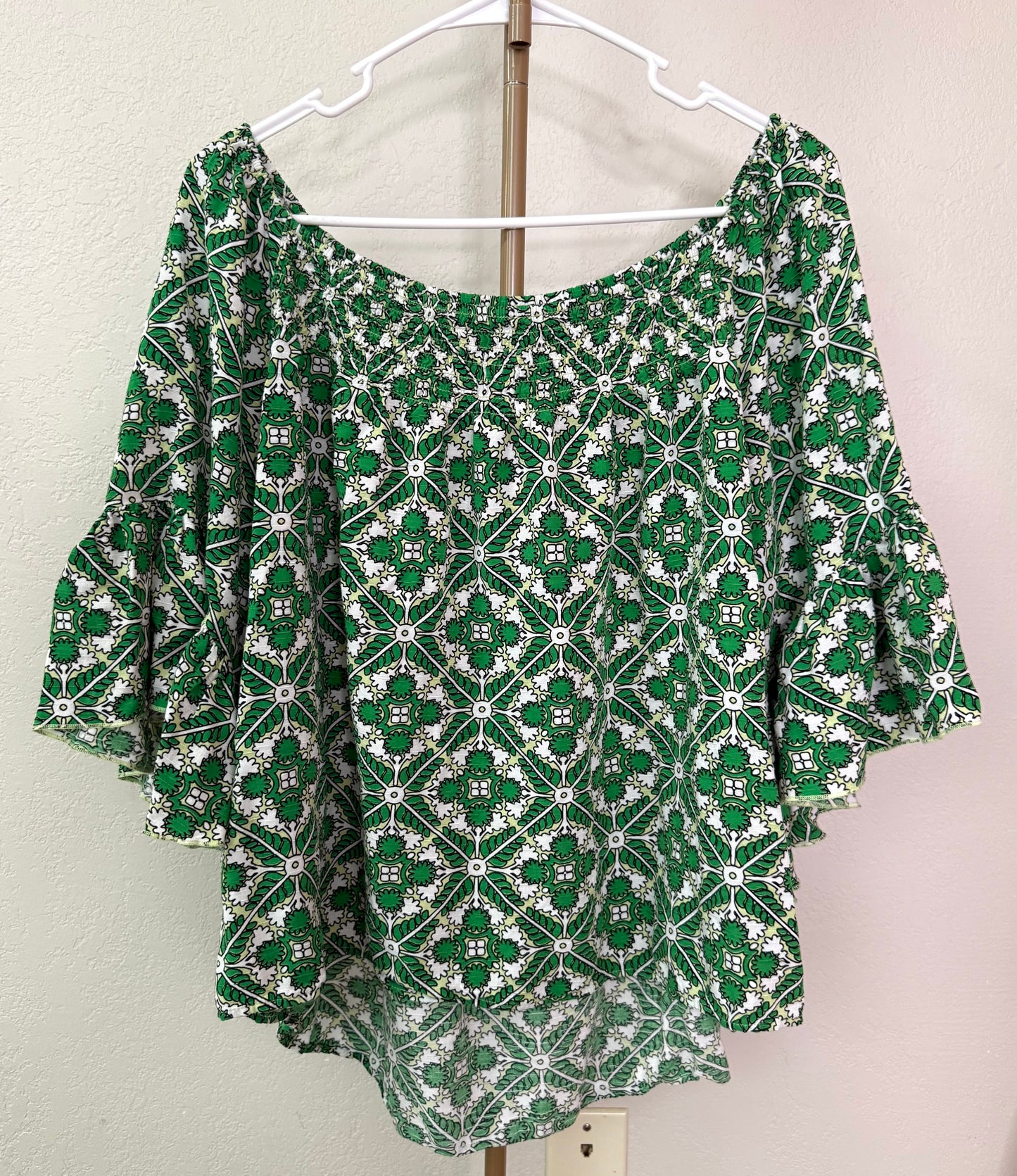 Cato's Top - XL (Off The Shoulder)