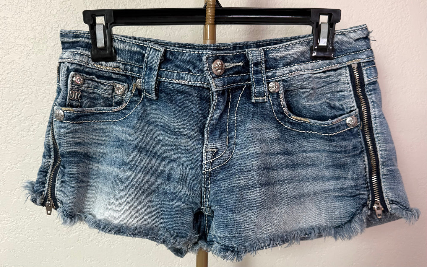 Miss Me Shorts - 28