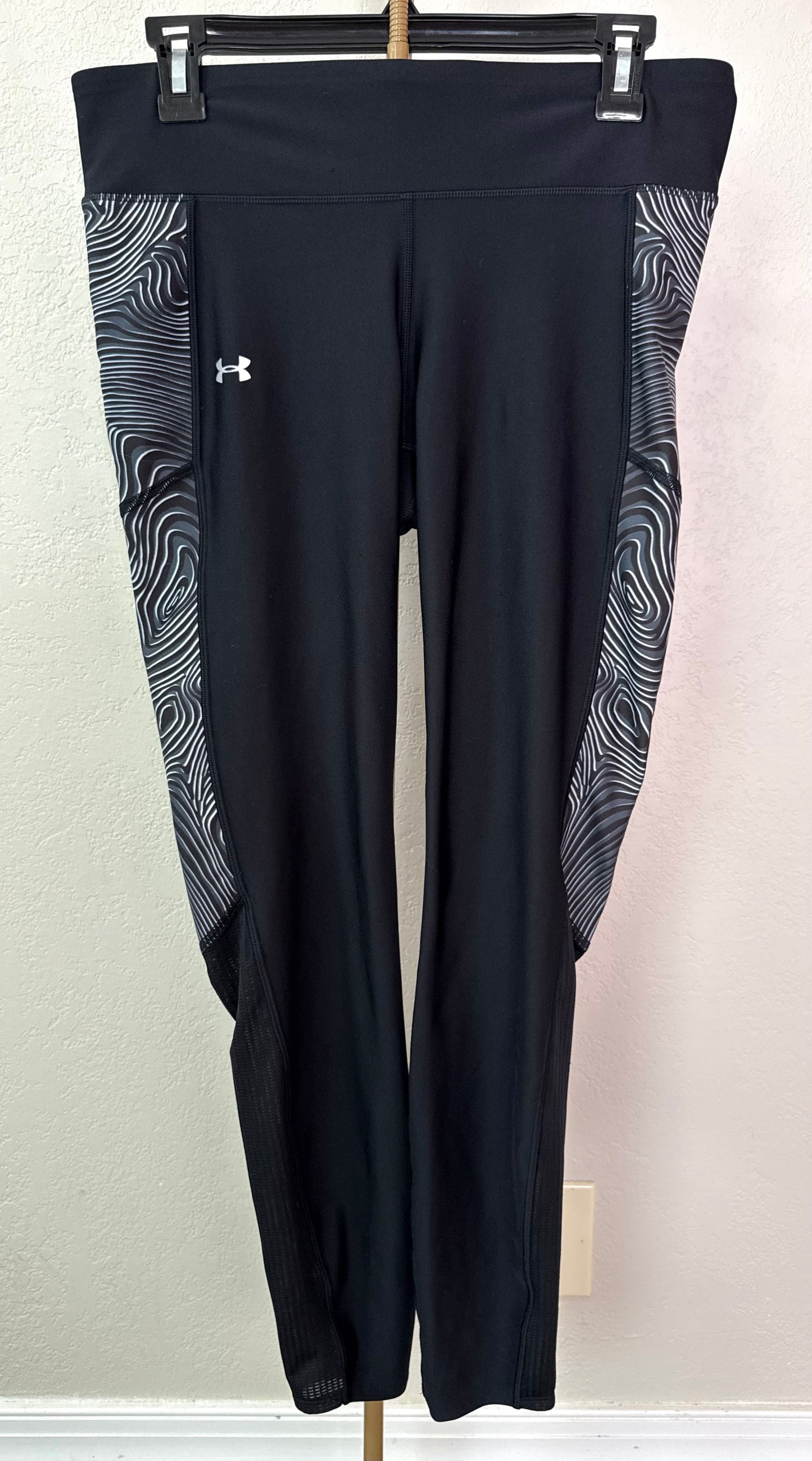 Under Armour Leggings - Large