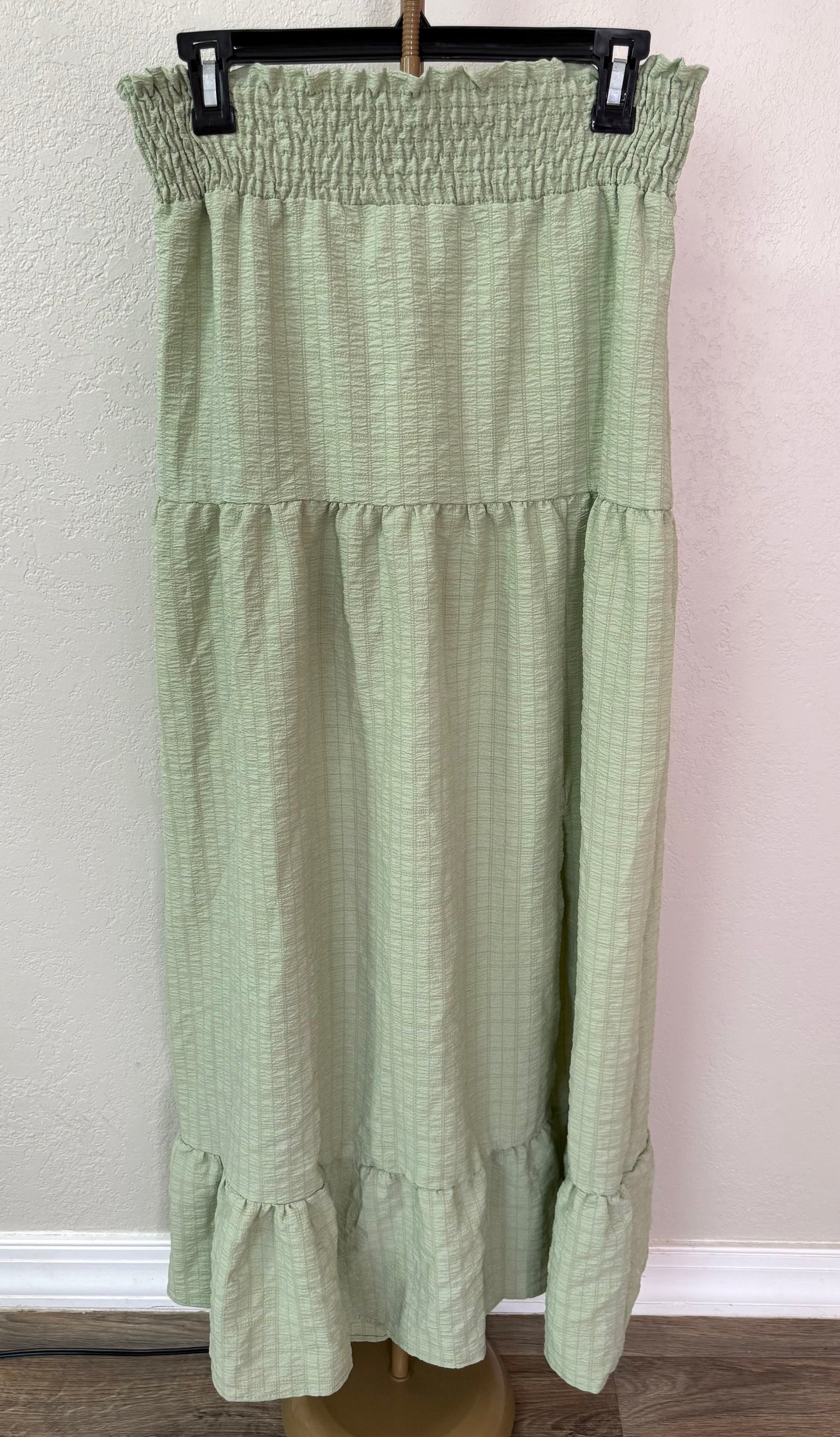 NWT Francesca's Boutique Skirt - Small ($60 Tag Attached - Stretchy - Made With A Slit - See Second Picture)