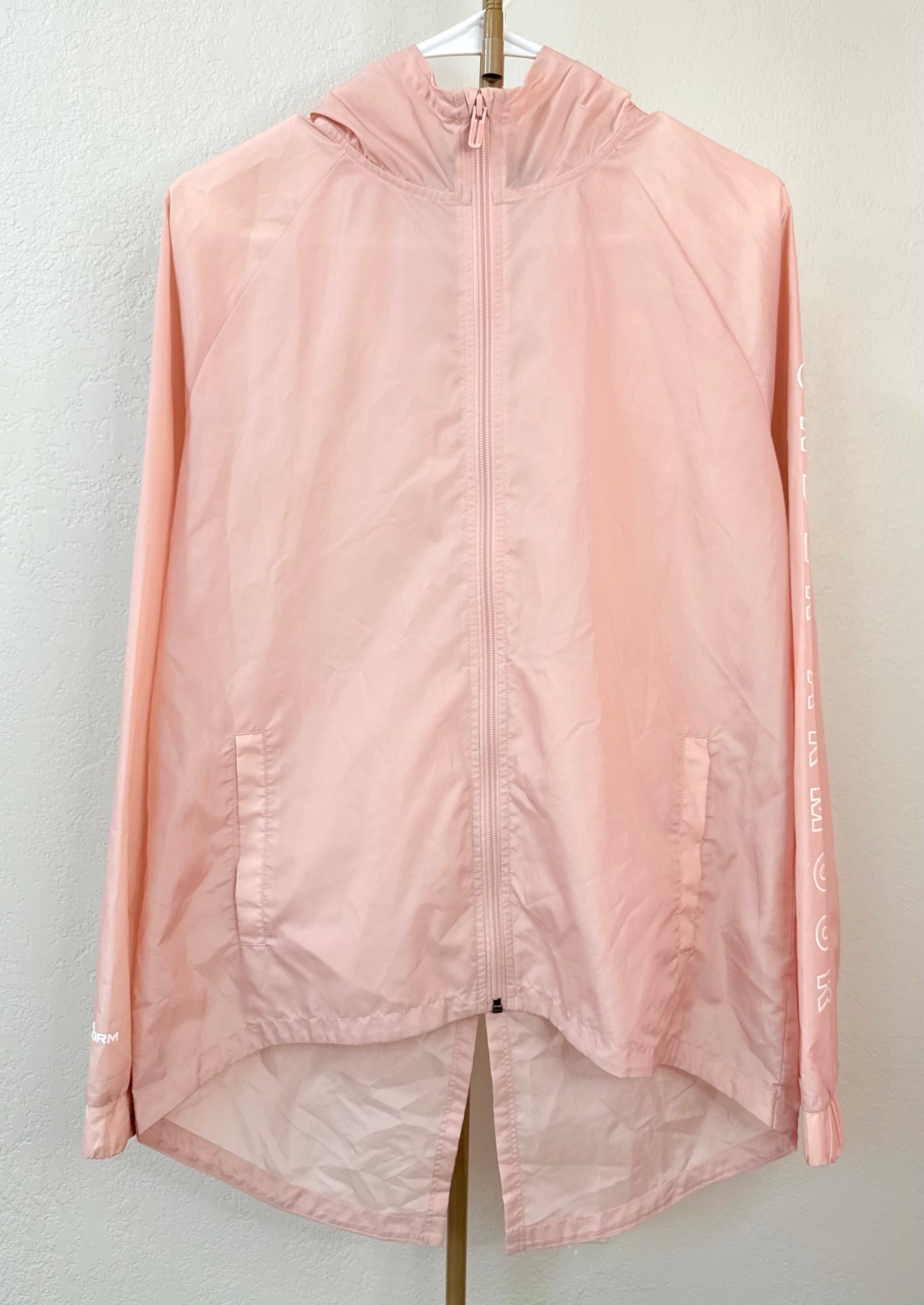 Under Armour Windbreaker - Small