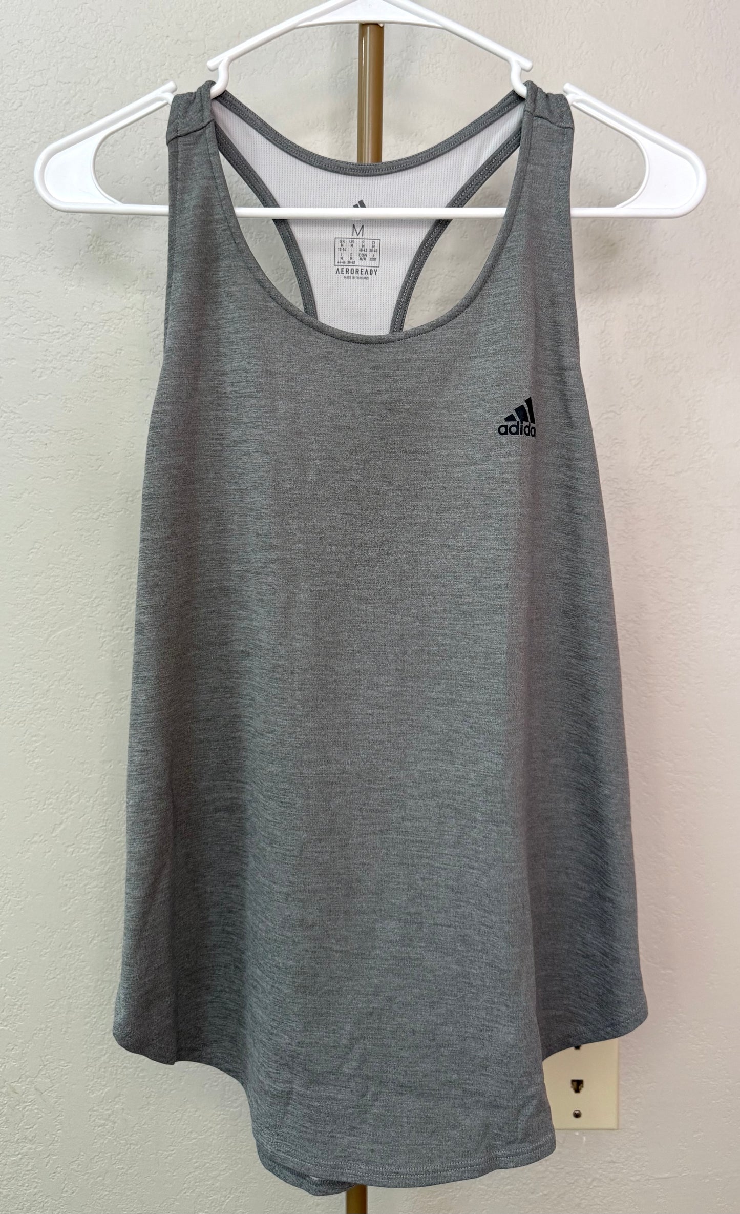 Adidas Tank - Medium