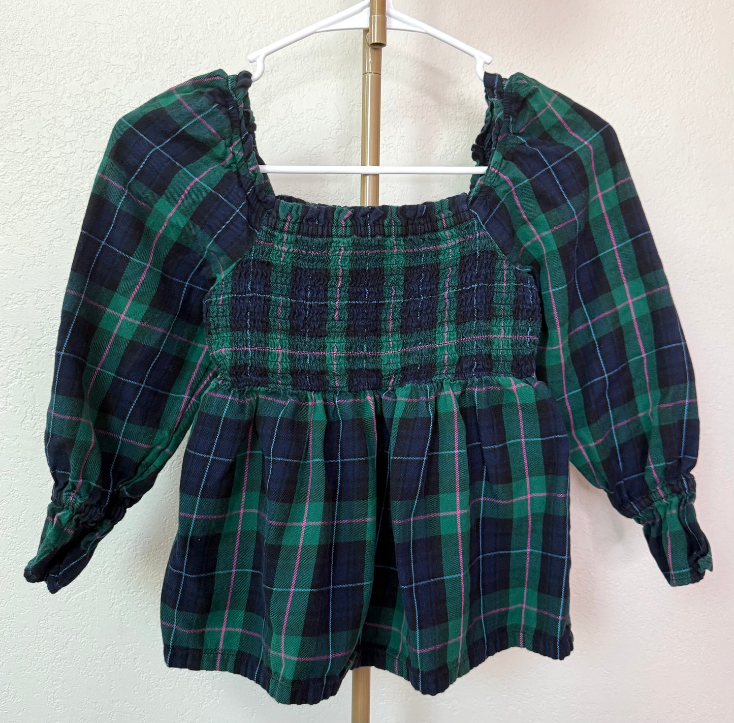 Crown & Ivy Kids Top - Youth Medium