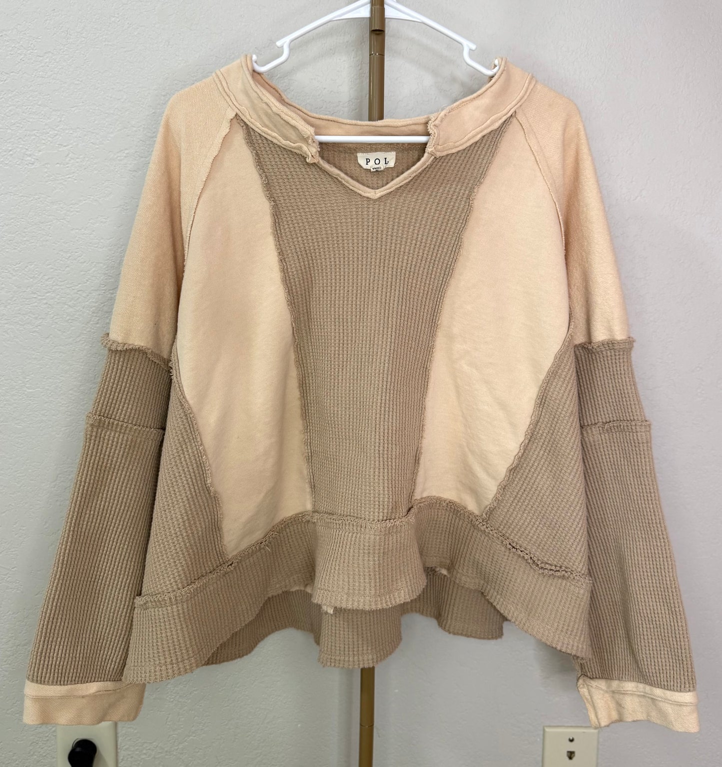 POL Boutique Sweater - Small (Oversized)