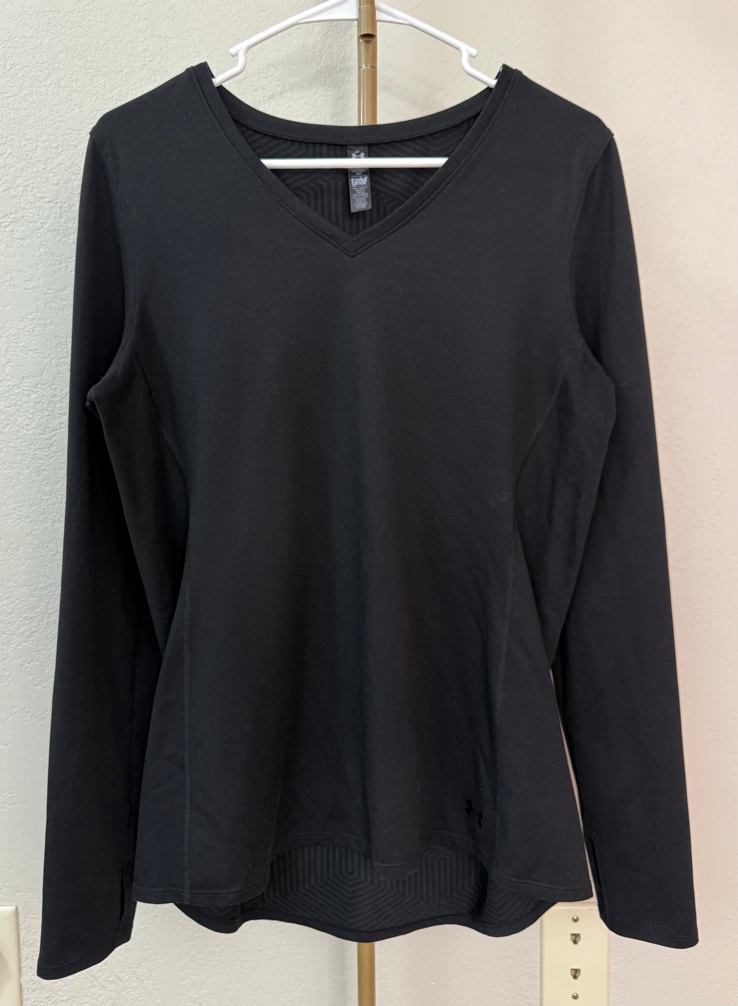 Under Armour Tee - XL (Tight Fitted)