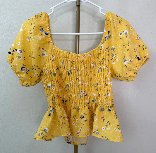 Lush Boutique Top - Medium (Slightly Cropped)