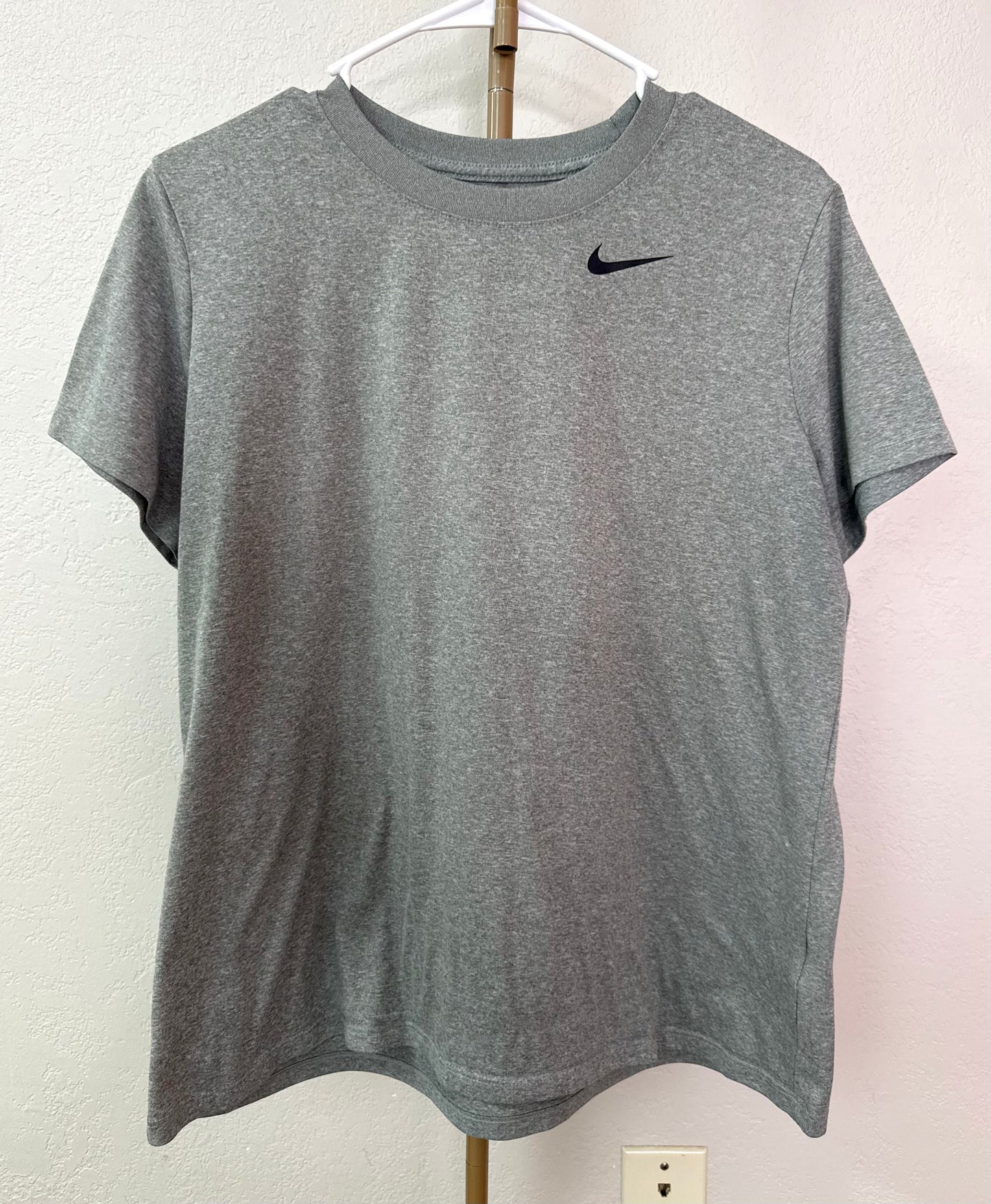 Nike Tee - XL (Fits Like A Large/XL)