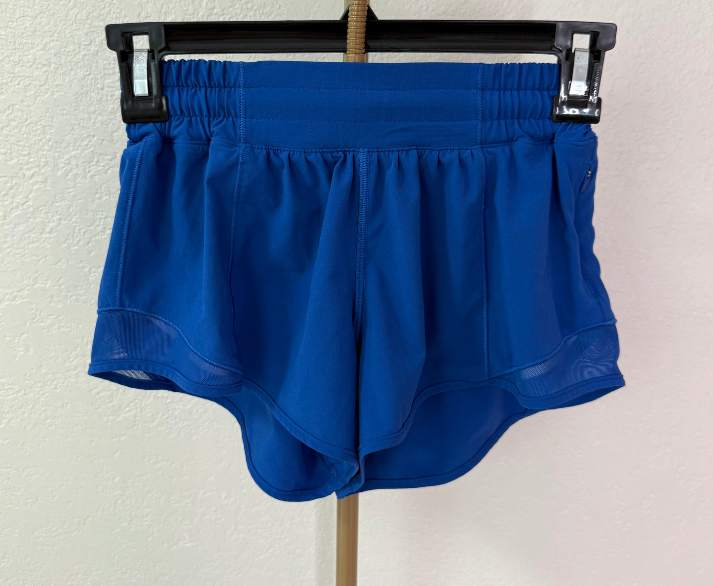 Lululemon Shorts - Measuring A Size 0 (Inner Lining Cut Out So I Can't Find The Size Stamp)