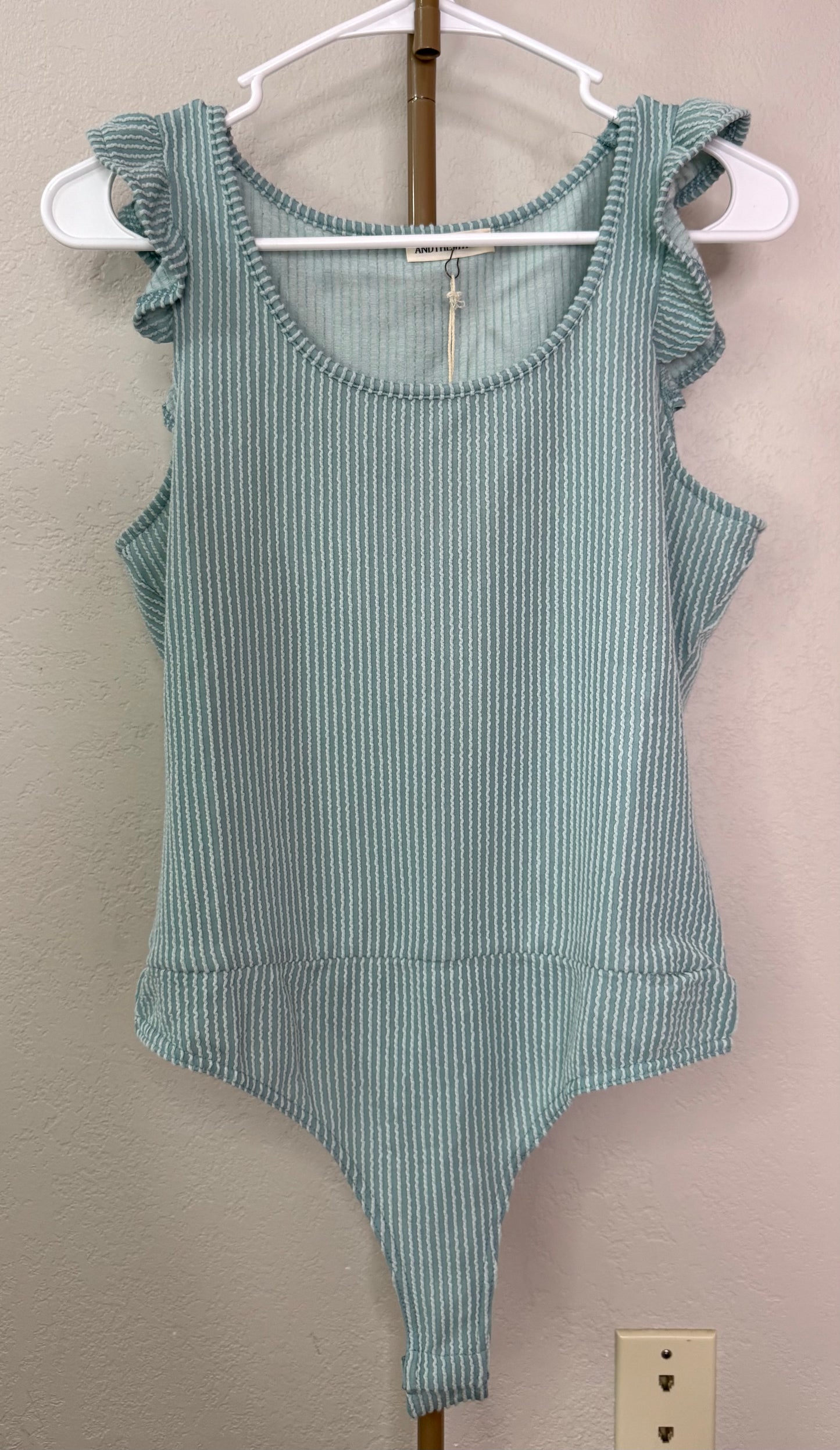 NWT ANDTHEWHY Boutique Bodysuit - XL