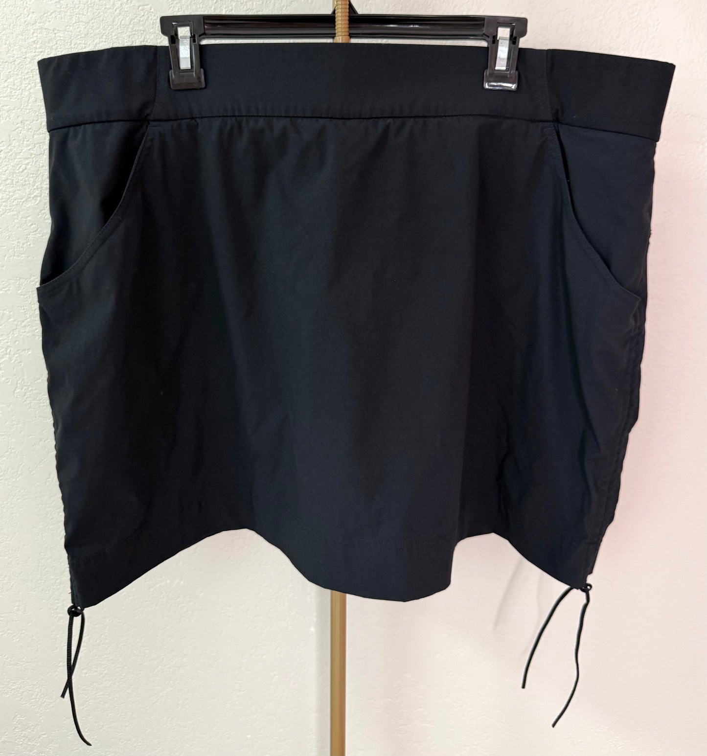 Columbia Skirt - 2X (Built In Biker Shorts)