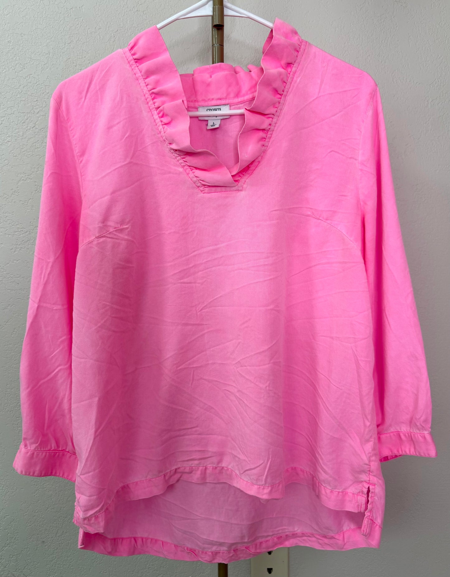 Crown & Ivy Top - Large