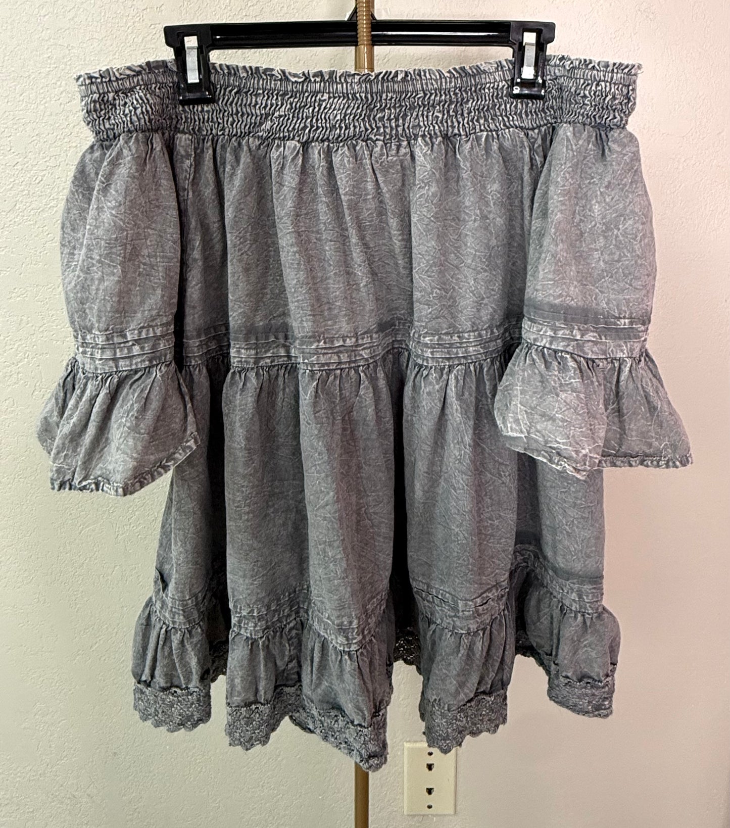 Solitaire Top - XL (Off The Shoulder)