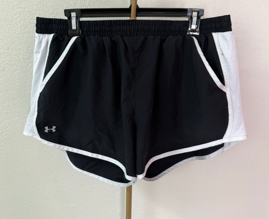 Under Armour Shorts - XL (With Pockets)