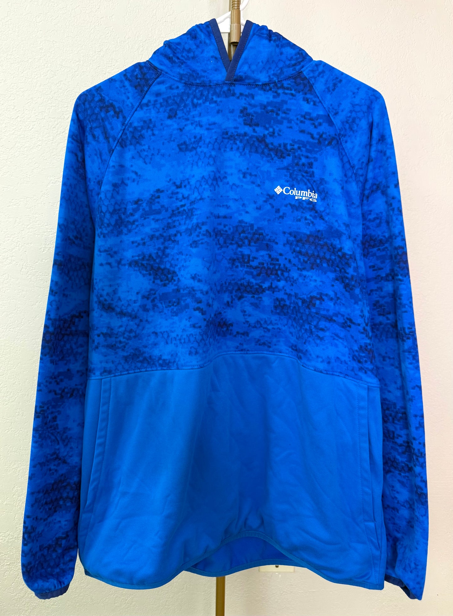Columbia Hoodie - Medium