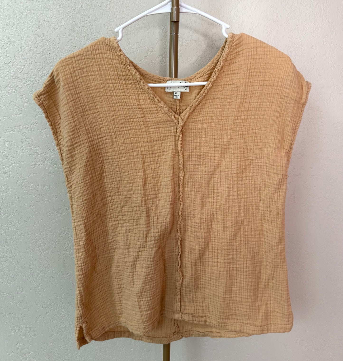 Wonderly Top - Large (Fits Like A Small)