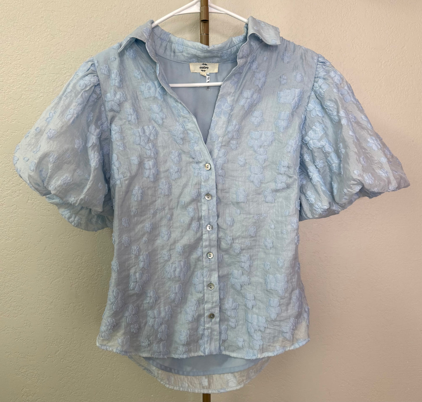 Entro Boutique Top - Medium (Fits Like A Small)