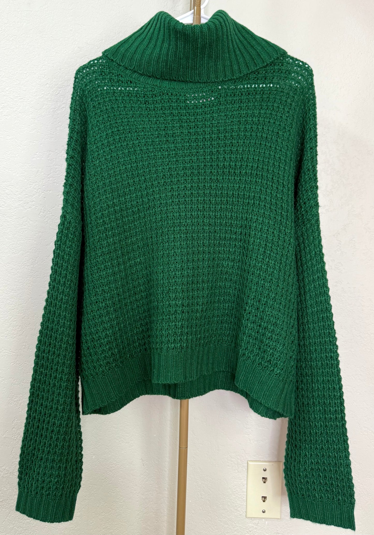 Pink Lily Sweater - Medium