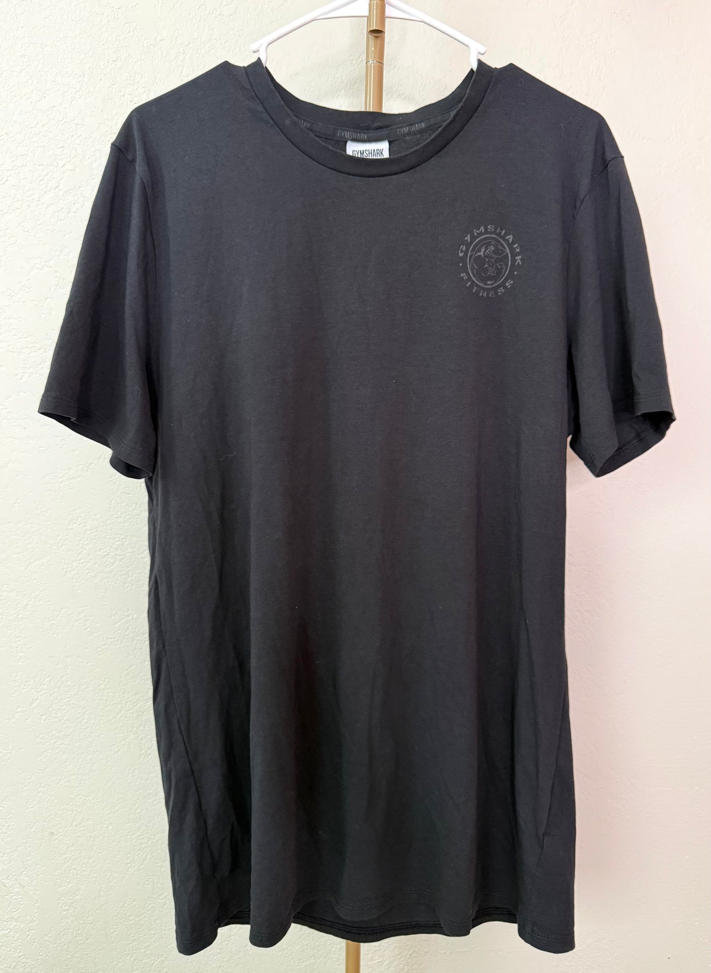 Men's Gymshark Tee - Large (Two Pictures)